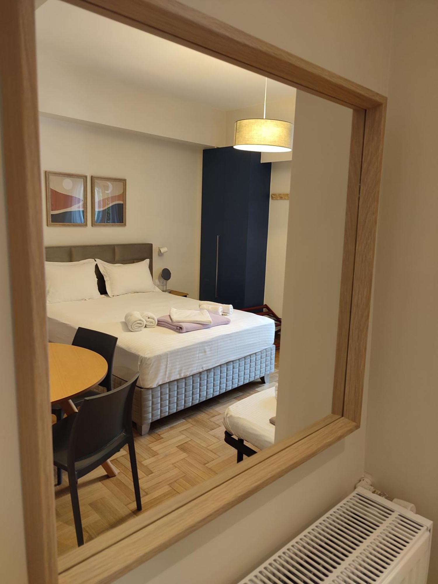 Acropolis Oasis By Yha Apartment Атина Екстериор снимка